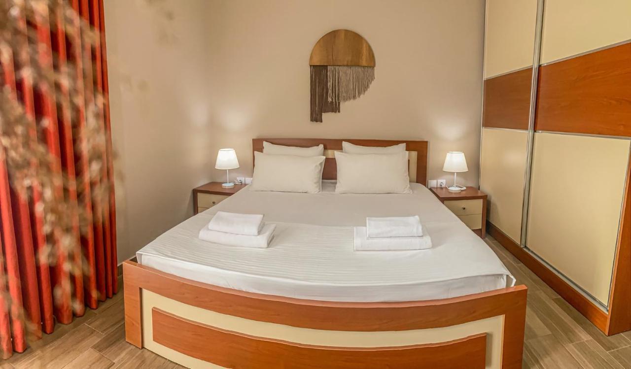 Aljur Hotel Химар Екстериор снимка