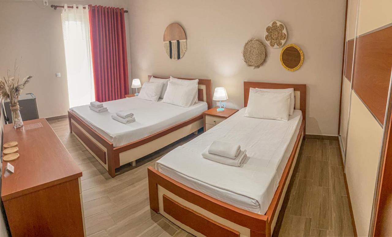 Aljur Hotel Химар Екстериор снимка