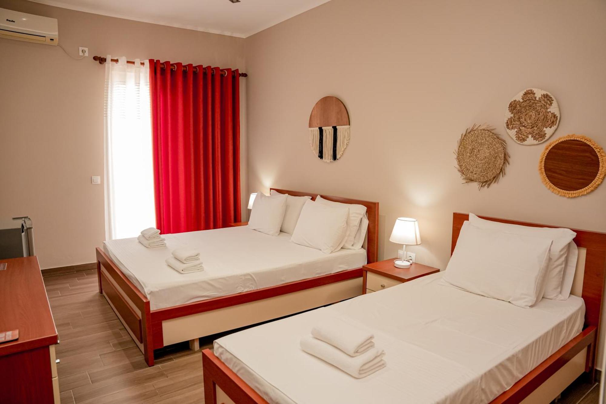 Aljur Hotel Химар Екстериор снимка