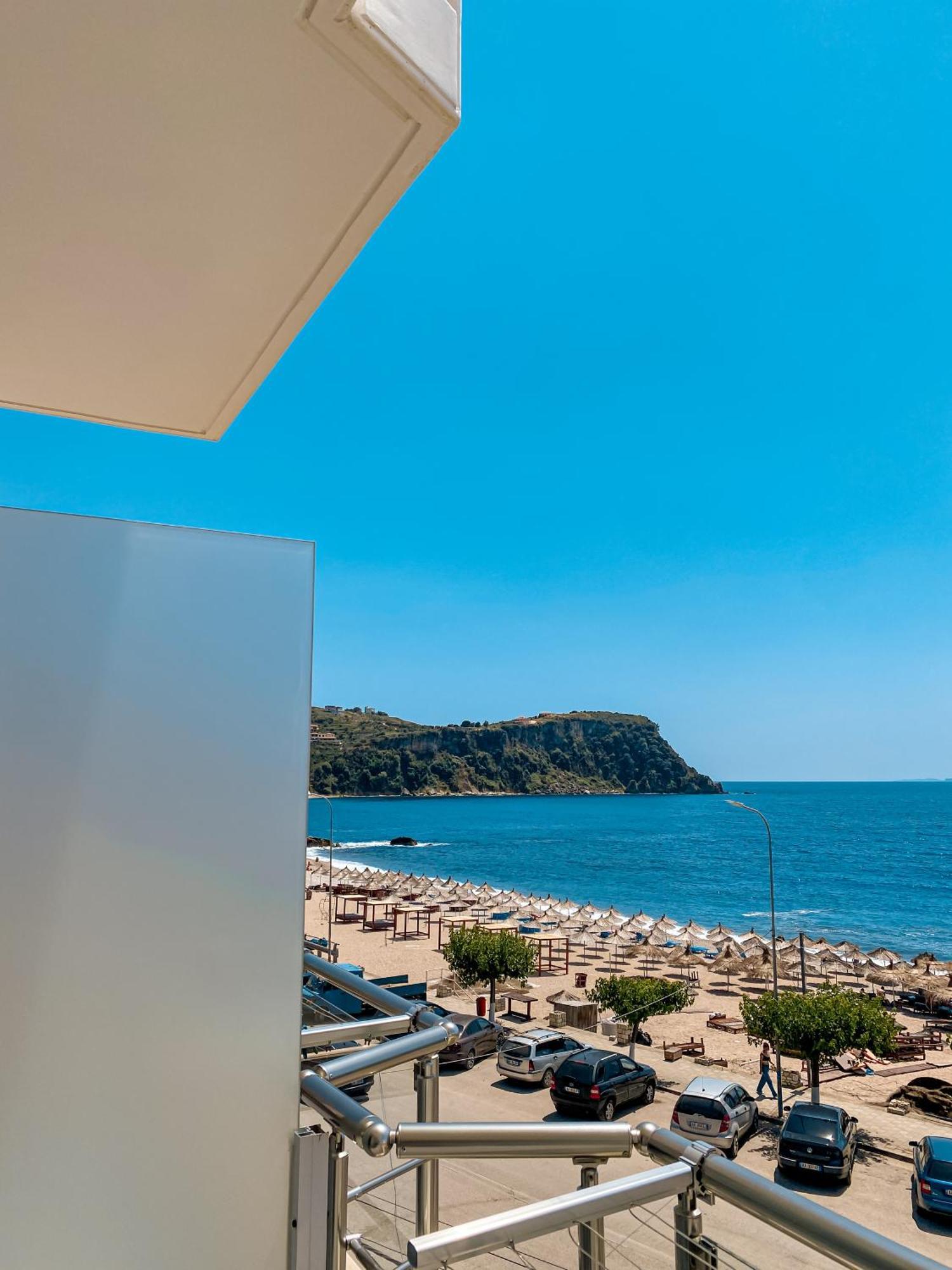 Aljur Hotel Химар Екстериор снимка